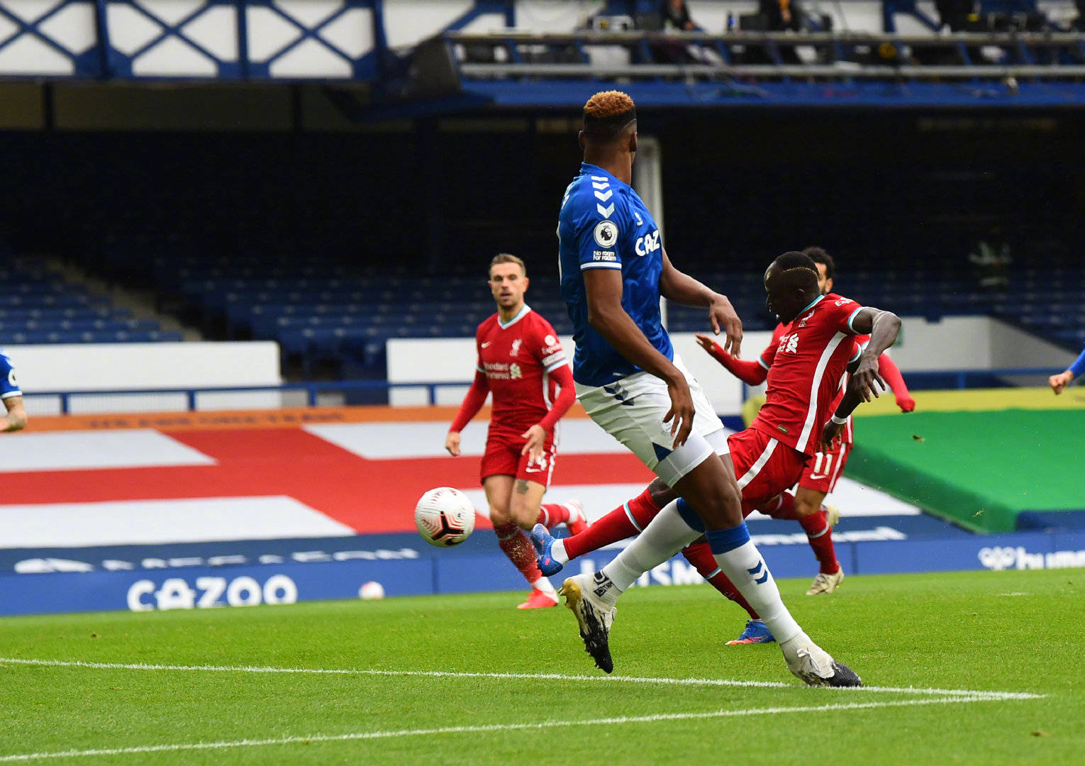 即引发了球 即引发了球